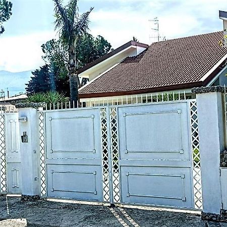 Villa Ginevra 몬델로 외부 사진
